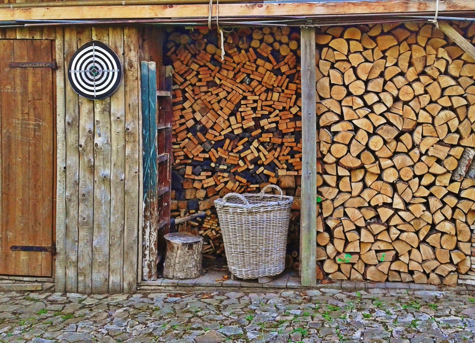 dřevo